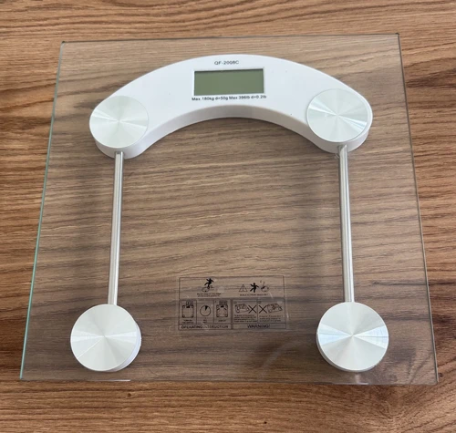 משקל אדם זכוכית